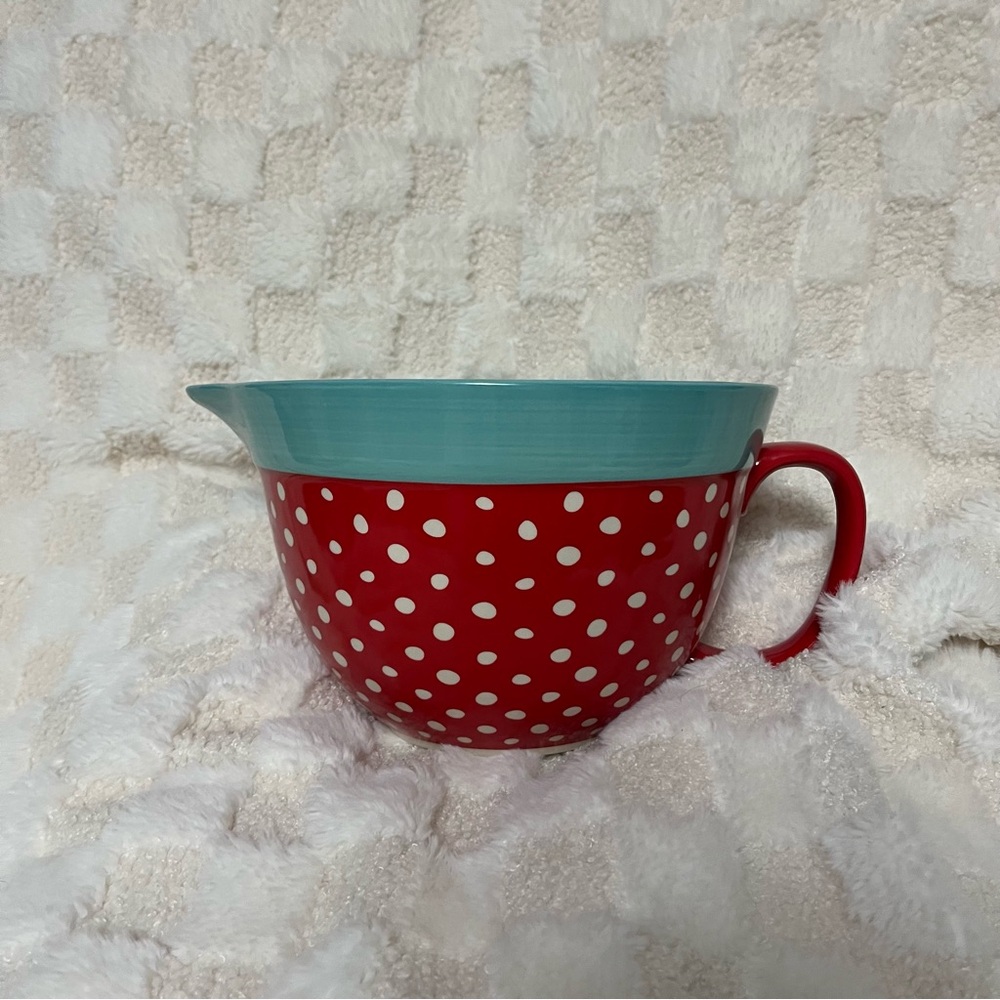 The Pioneer Woman Red and Blue Polka Dot Bakeware